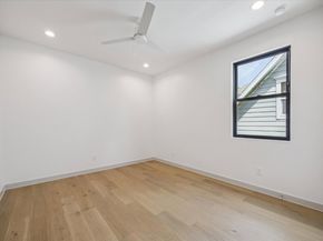 1341 Candlelight Lane, Houston TX 77018