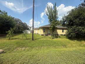 8033 Kenton Street, Houston TX 77028