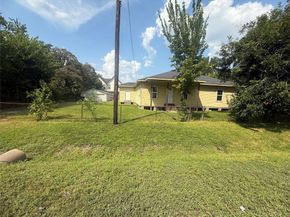 8033 Kenton Street, Houston TX 77028