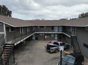 2819 Berry Street 12, Houston TX 77004