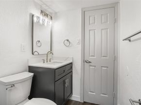 2819 Berry Street 12, Houston TX 77004