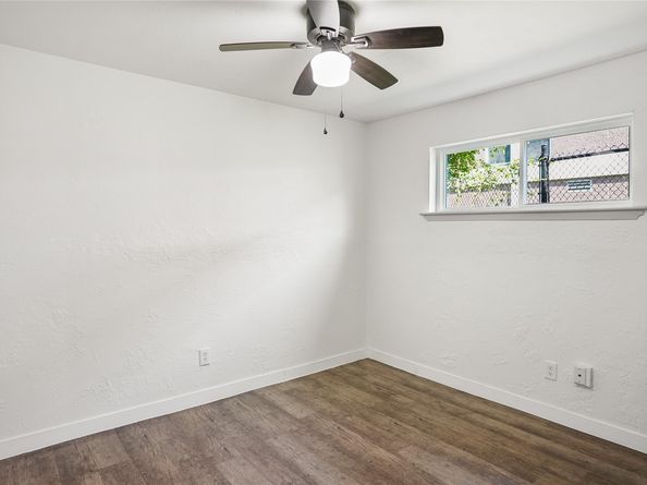 2819 Berry Street 12, Houston TX 77004
