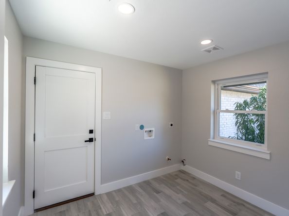 9219 Pecos Street, Houston TX 77055