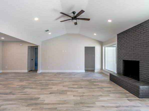 9219 Pecos Street, Houston TX 77055