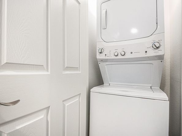 1880 White Oak Drive 111, Houston TX 77009