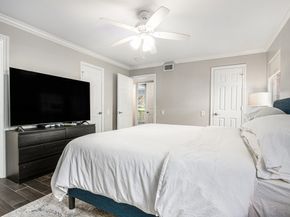 1880 White Oak Drive 111, Houston TX 77009