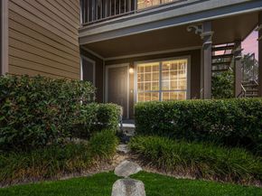 1880 White Oak Drive 111, Houston TX 77009