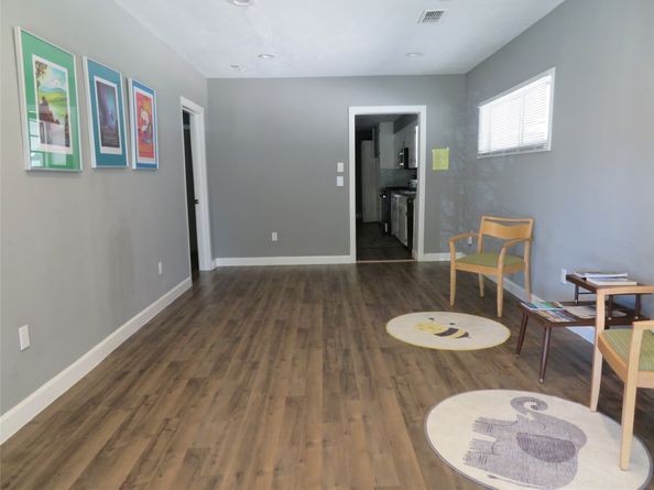 402 S 72nd Street, Houston TX 77011