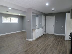 402 S 72nd Street, Houston TX 77011