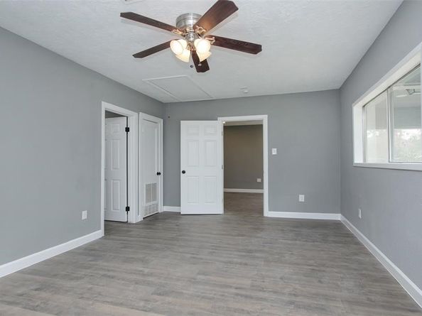 402 S 72nd Street, Houston TX 77011