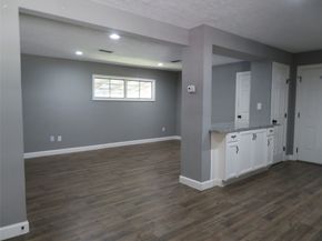 402 S 72nd Street, Houston TX 77011