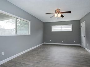 402 S 72nd Street, Houston TX 77011