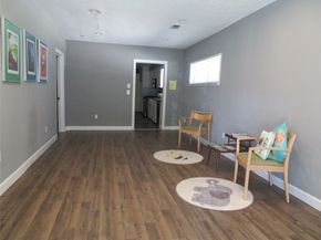 402 S 72nd Street, Houston TX 77011