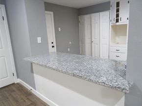 402 S 72nd Street, Houston TX 77011