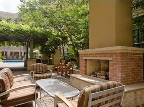 1901 Post Oak Boulevard 3609, Houston TX 77056