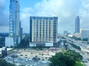 1901 Post Oak Boulevard 3609, Houston TX 77056