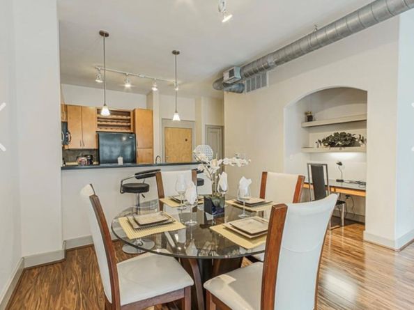 1901 Post Oak Boulevard 3609, Houston TX 77056