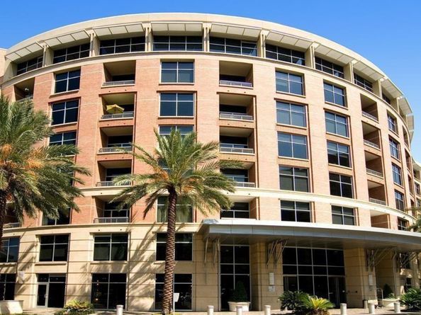 1901 Post Oak Boulevard 3609, Houston TX 77056