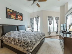 1901 Post Oak Boulevard 3609, Houston TX 77056