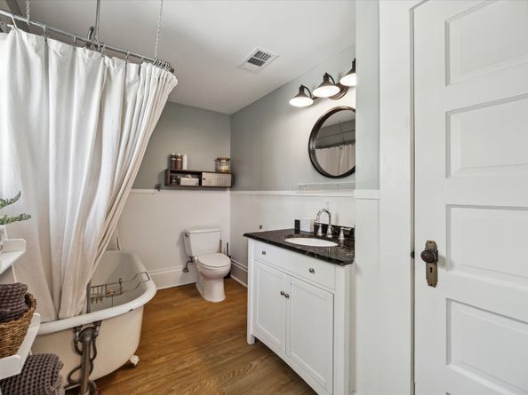 411 Marie Street, Houston TX 77009