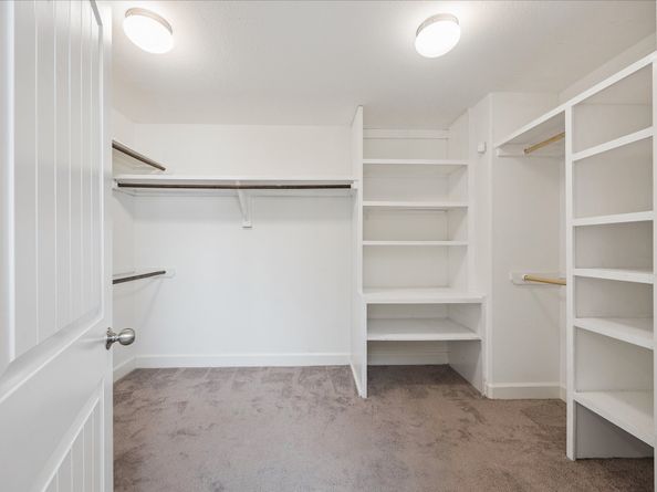 3717 Oakroc Grv, Houston TX 77018