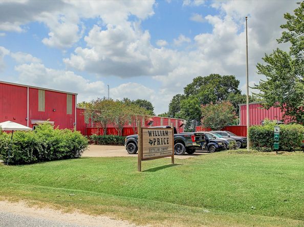 3717 Oakroc Grv, Houston TX 77018