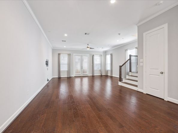 3717 Oakroc Grv, Houston TX 77018