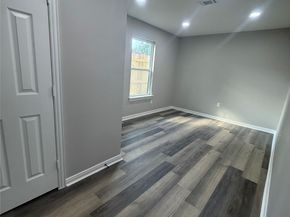 7638 Parker Road, Houston TX 77016