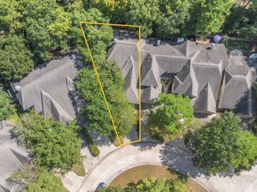 18 Wintergreen Trail, The Woodlands TX 77382