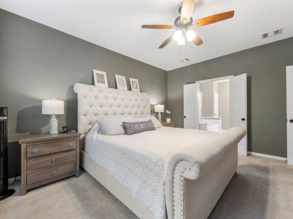 18 Wintergreen Trail, The Woodlands TX 77382