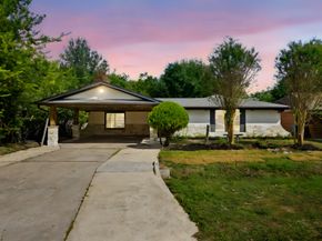 8810 Meadowview Drive, Houston TX 77037