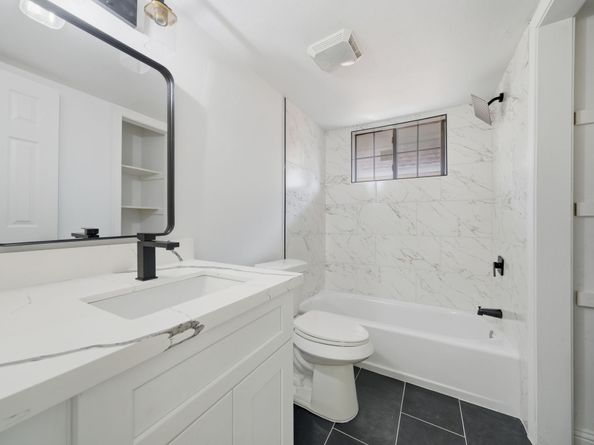 8810 Meadowview Drive, Houston TX 77037