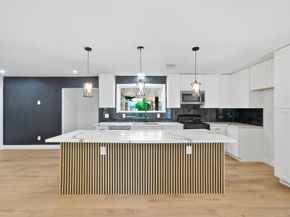 8810 Meadowview Drive, Houston TX 77037
