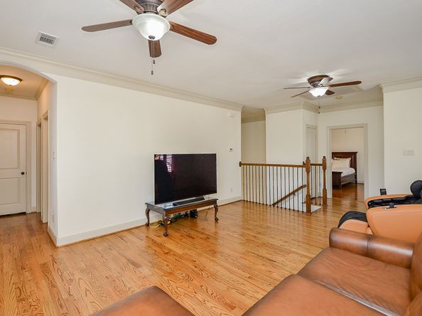 1915 Upland Sky Lane, Houston TX 77043
