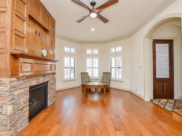 1915 Upland Sky Lane, Houston TX 77043