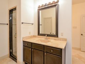 1915 Upland Sky Lane, Houston TX 77043