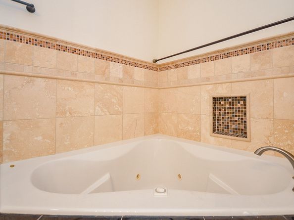 1915 Upland Sky Lane, Houston TX 77043