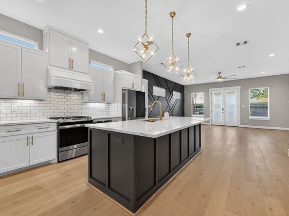 4508 Hardy Street B, Houston TX 77009