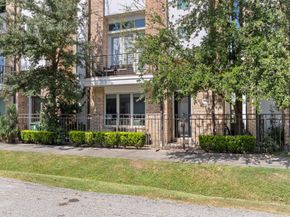 5004 Rose Street, Houston TX 77007