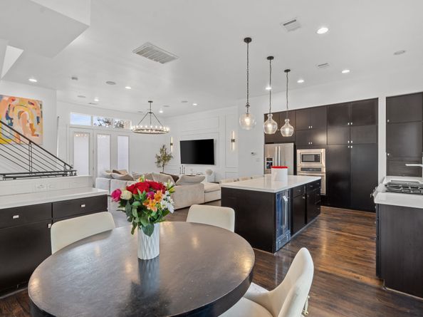 5004 Rose Street, Houston TX 77007