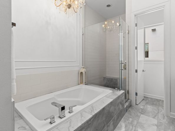 5004 Rose Street, Houston TX 77007