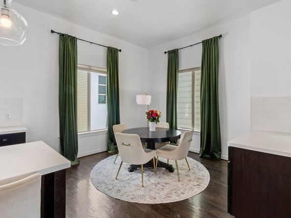 5004 Rose Street, Houston TX 77007
