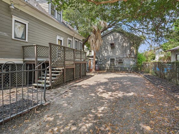504 Fairview Avenue, Houston TX 77006