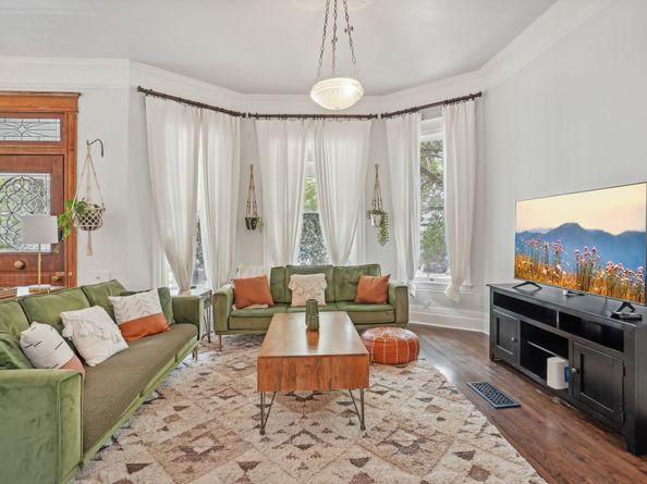 504 Fairview Avenue, Houston TX 77006