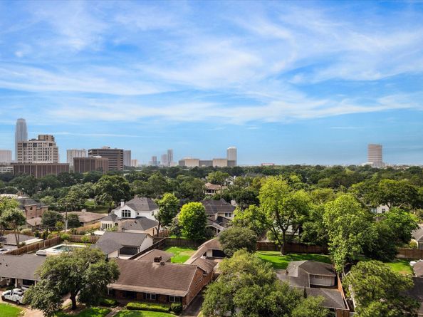 5656 San Felipe Street 1205, Houston TX 77056