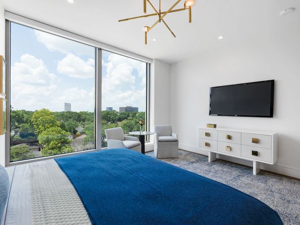 5656 San Felipe Street 1205, Houston TX 77056