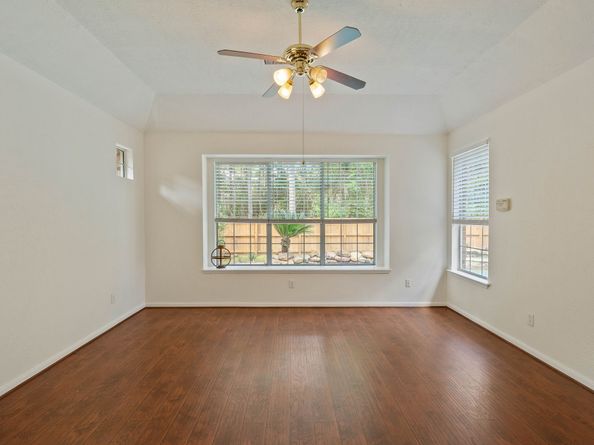122 N Westwinds Circle, The Woodlands TX 77382