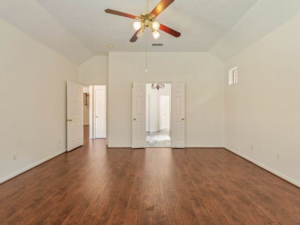 122 N Westwinds Circle, The Woodlands TX 77382