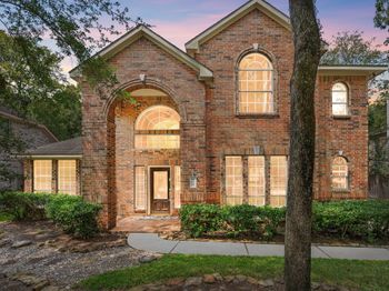 122 N Westwinds Circle