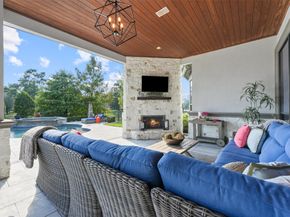 206 Bauer Point Court, The Woodlands TX 77389